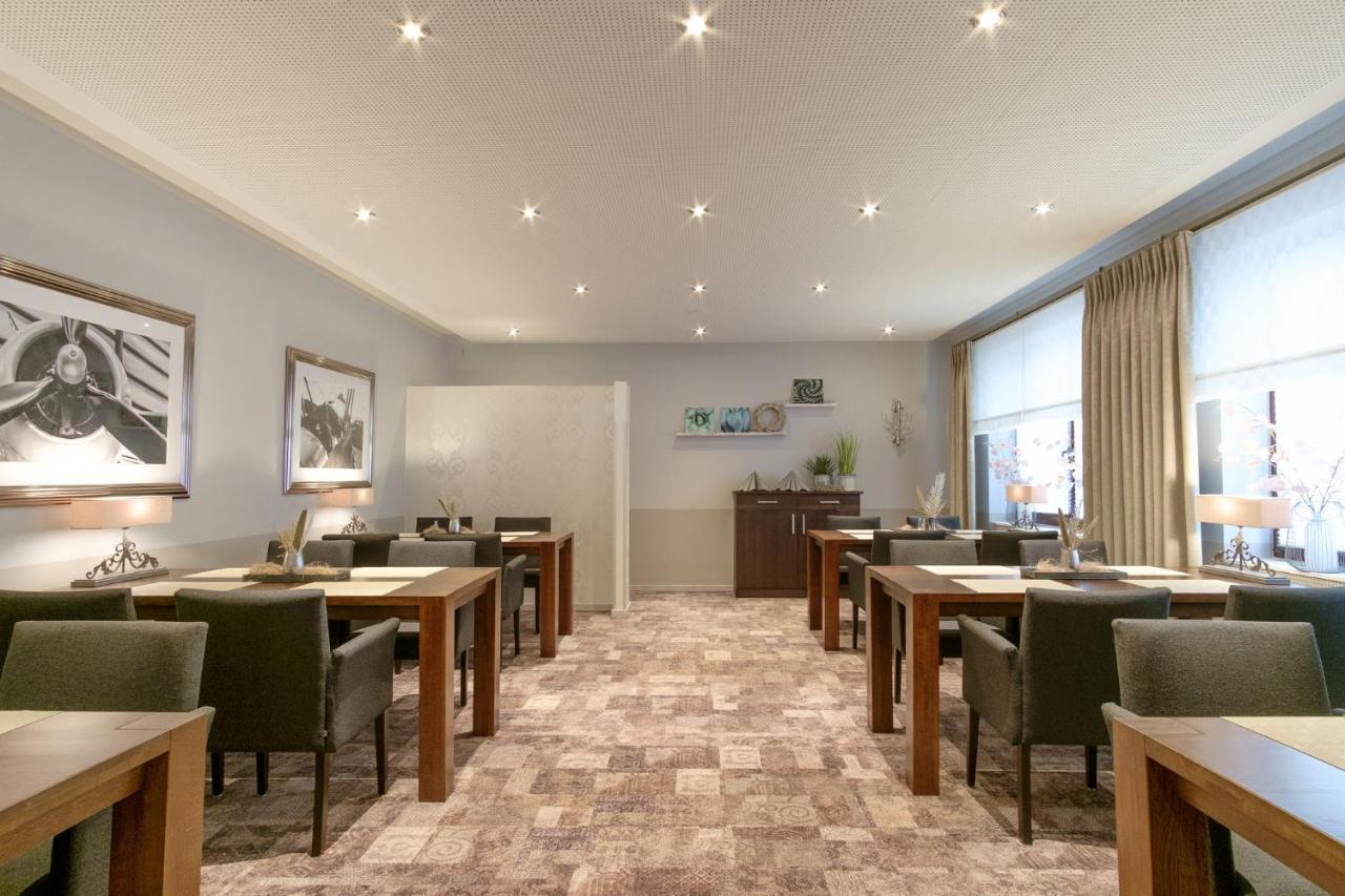 Hotel & Restaurant Prueser'S Gasthof Hellwege Bagian luar foto