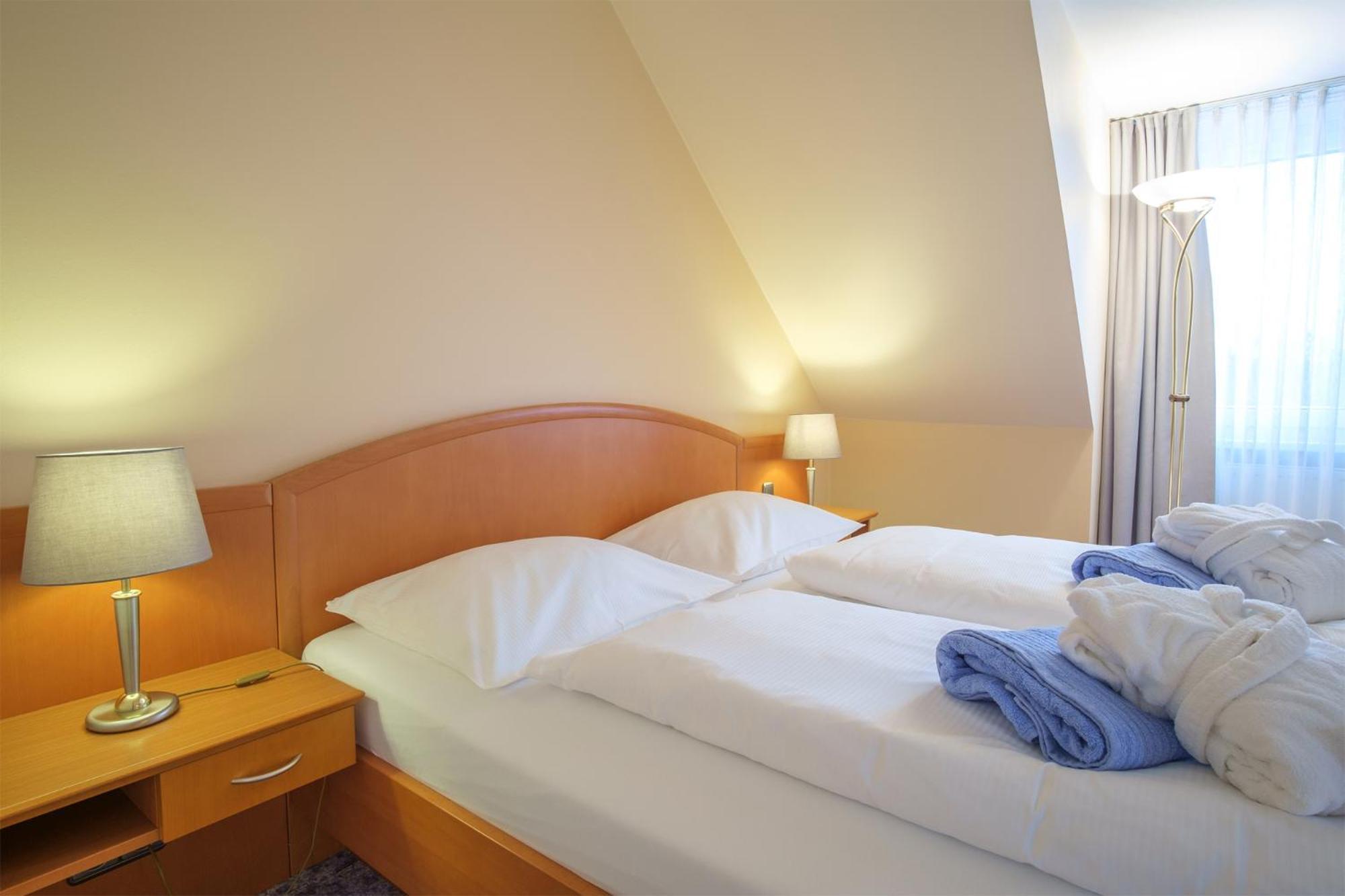 Hotel & Restaurant Prueser'S Gasthof Hellwege Ruang foto