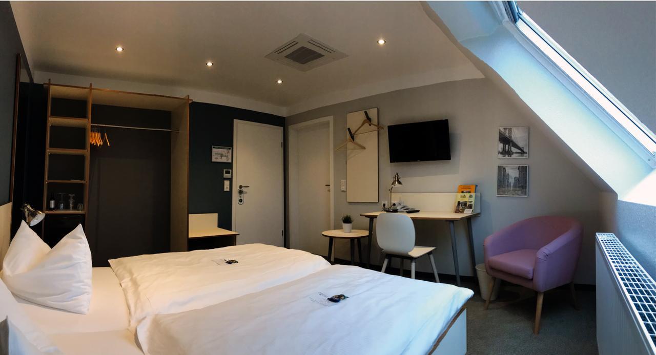 Hotel & Restaurant Prueser'S Gasthof Hellwege Bagian luar foto
