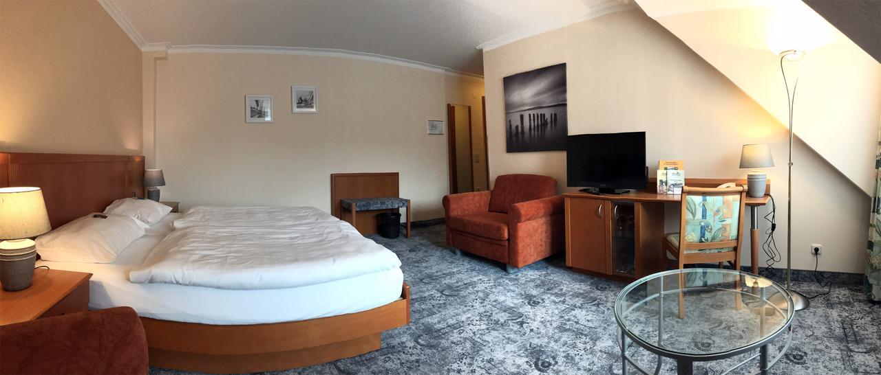 Hotel & Restaurant Prueser'S Gasthof Hellwege Bagian luar foto